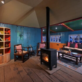 red-panda-outpost-living-room-fireplace-500×500